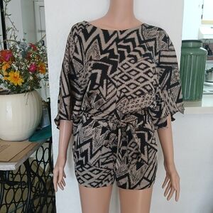 Guess Black and Tan Patterned Women Shorts